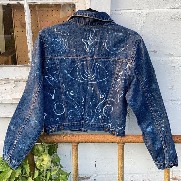 Groovy True Blue vintage Denim jacket upcycled - Picture 9 of 14